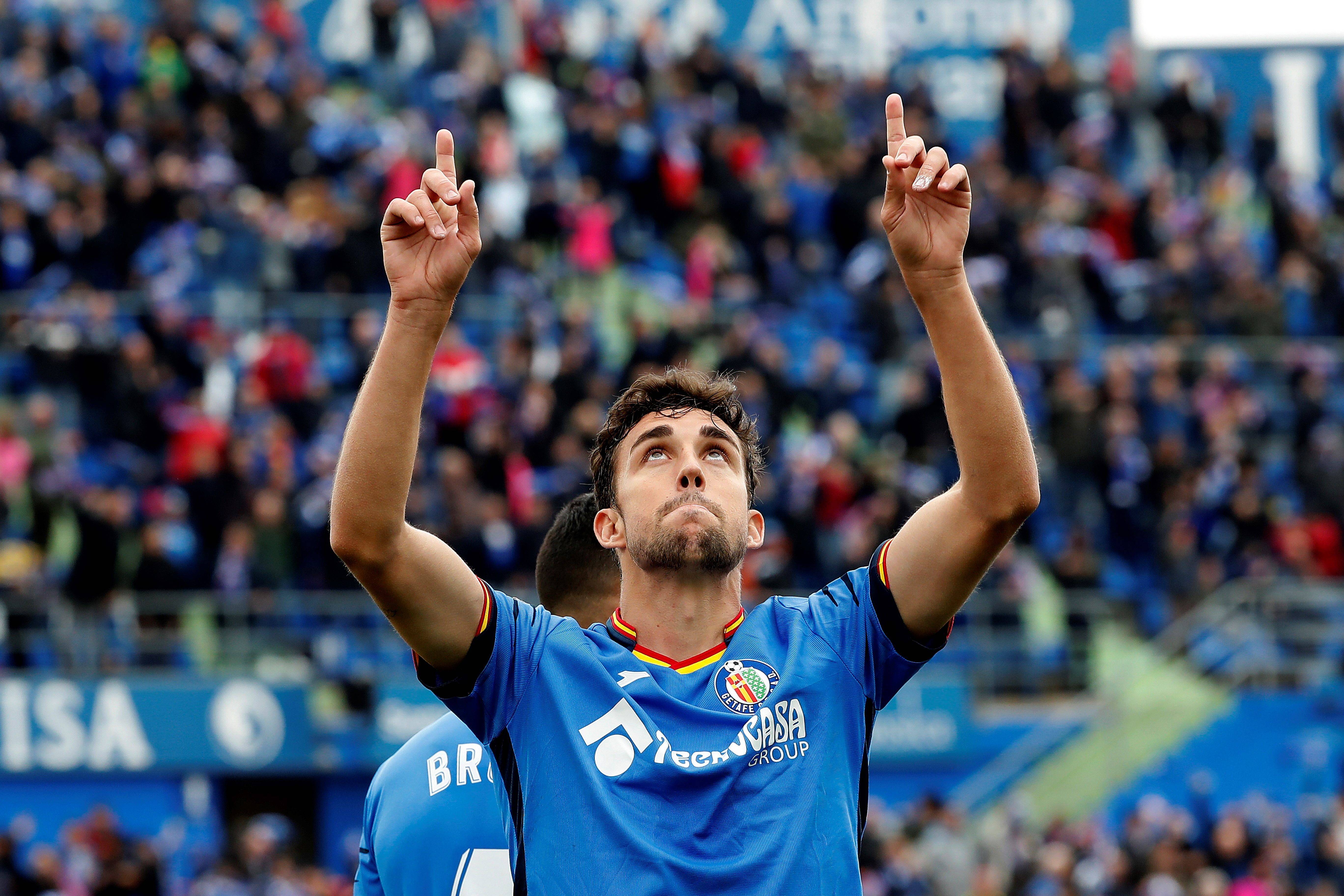 关于赛前西甲焦点战，阿贾克斯复出首秀，管理层满意，更衣室氛围转暖的信息