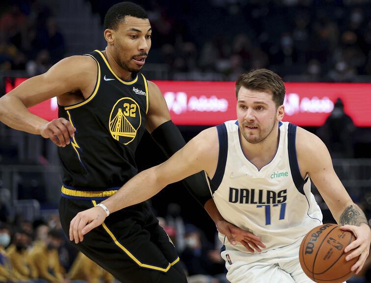 九游体育下载-窗口期犹他爵士备战中超；手感冰凉细节曝光；质疑声仍在；球探报告显示潜力(恐慌沸腾白果被推倒没)