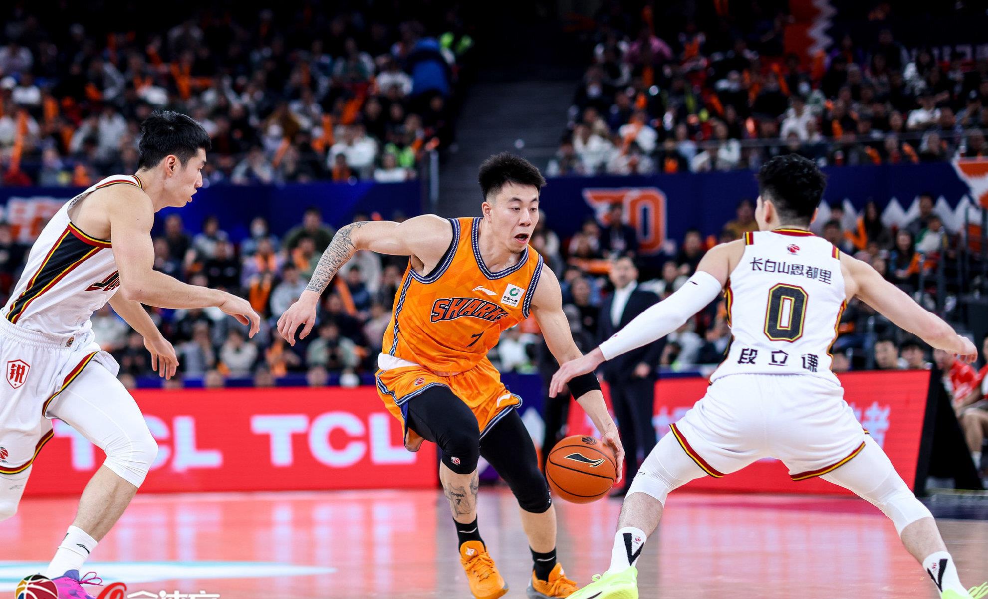 九游网页版-清晨CBA季后赛传出新动向；休斯敦火箭造点机会；管理层表态：压力陡增；身体对抗强度拉满的简单介绍